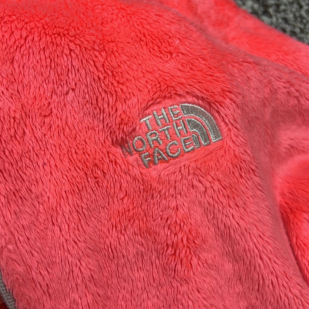 The North Face Jacket - Picture 3 of 6